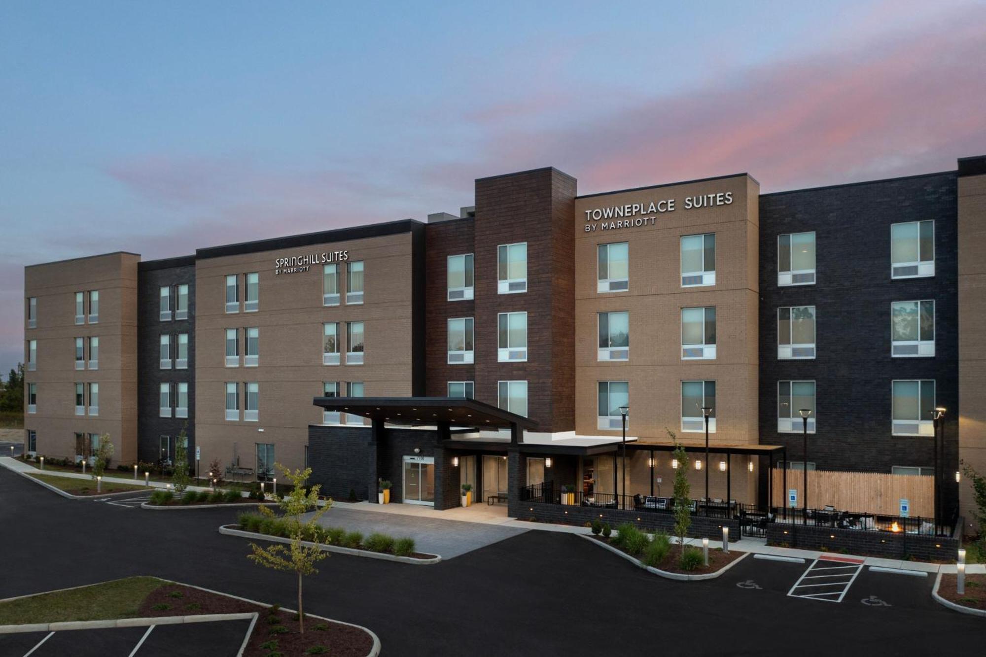 Hotel Springhill By Marriott Cincinnati